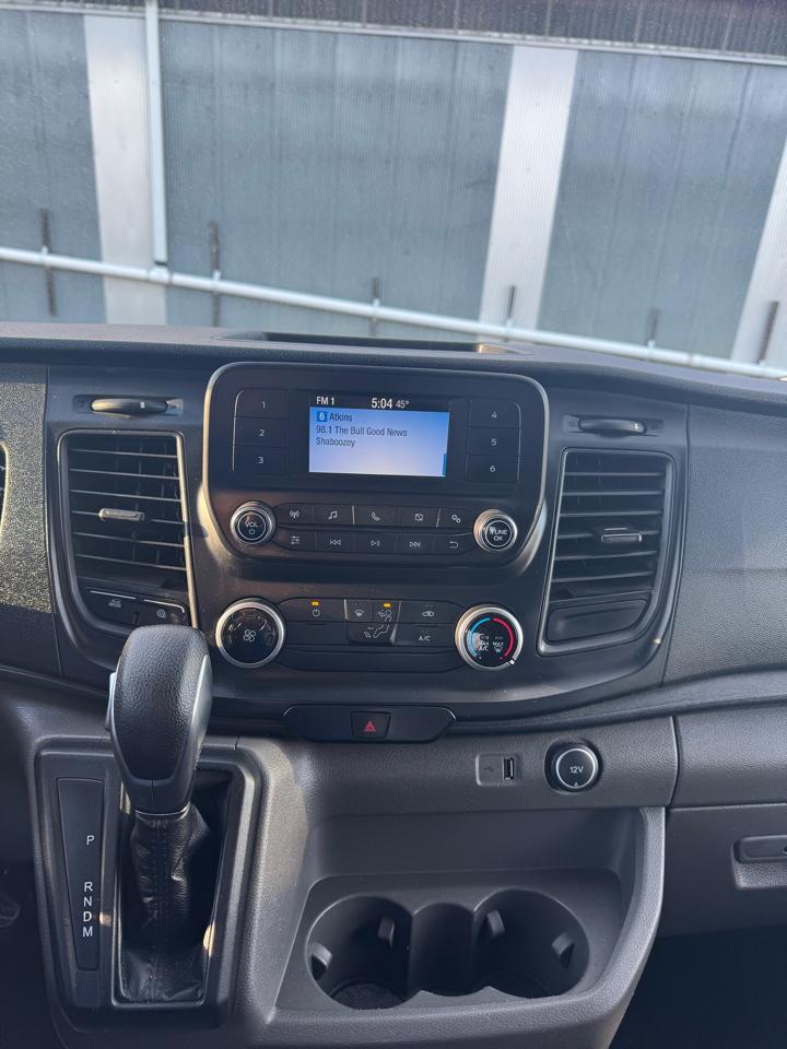 Ford Transit 250 Van Med. Roof w/Sliding Pass. 130-in. WB 2020