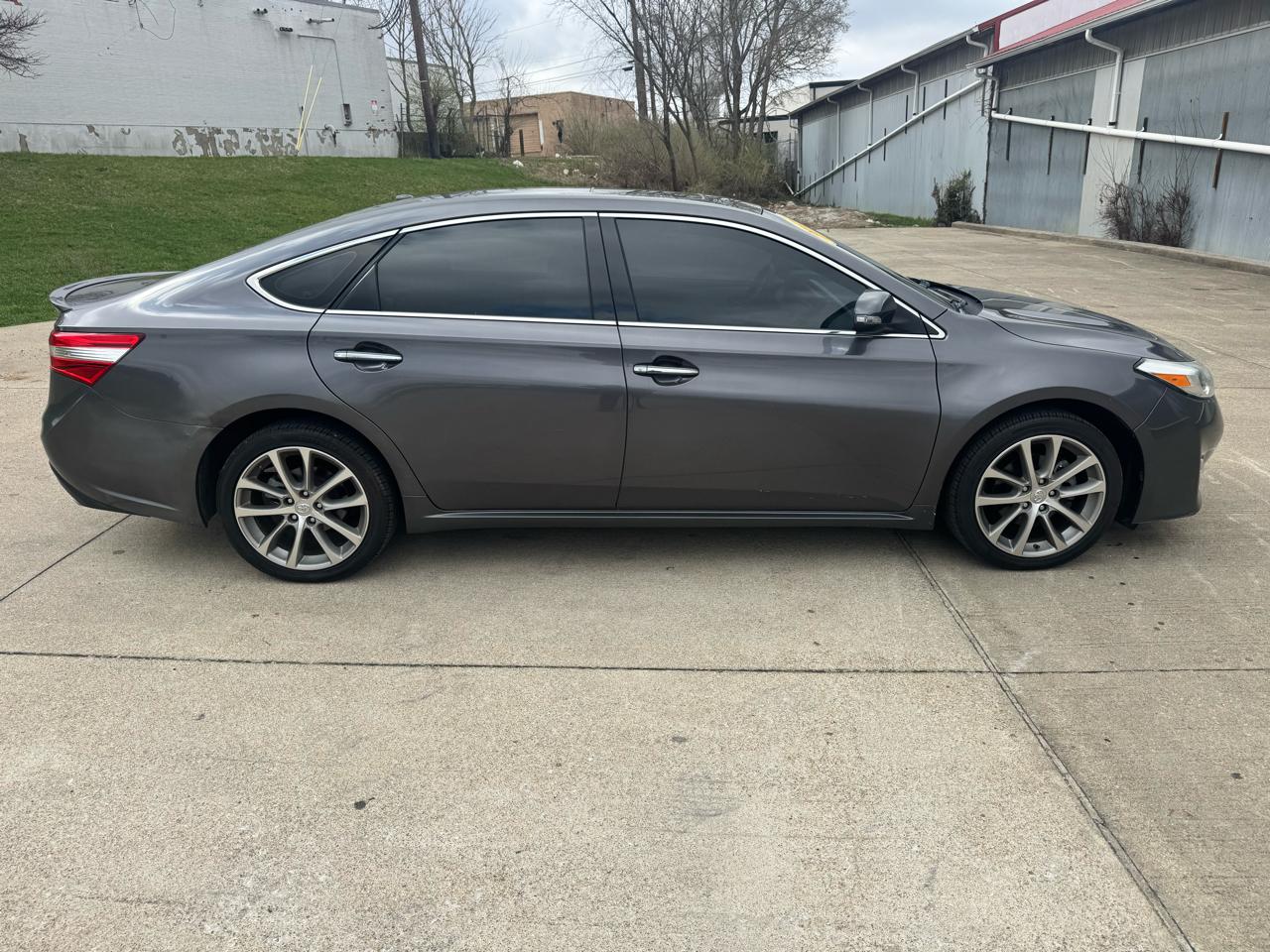 Toyota Avalon XLE Touring 2015