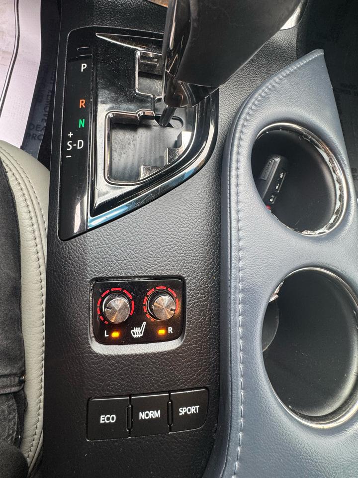 Toyota Avalon XLE Touring 2015