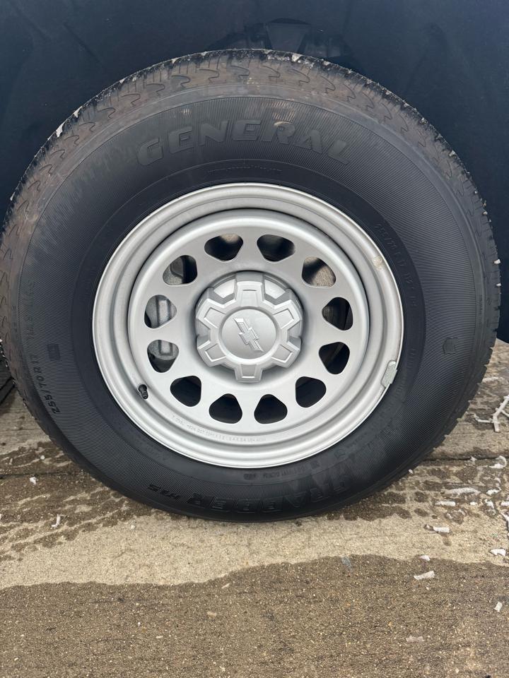 Chevrolet Silverado 1500 Custom Crew Cab Short Box 4WD 2021