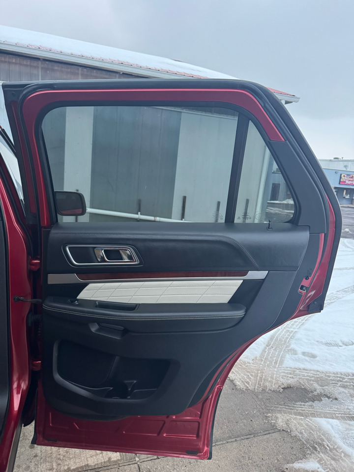 Ford Explorer Platinum AWD 2016