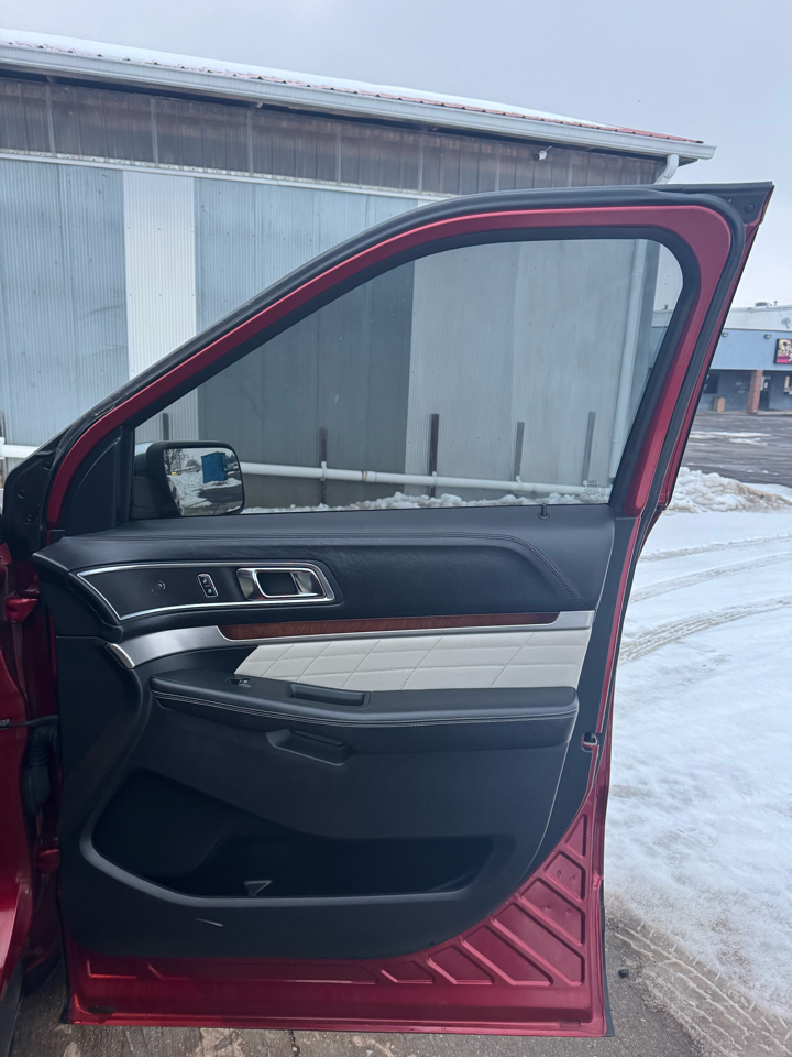 Ford Explorer Platinum AWD 2016