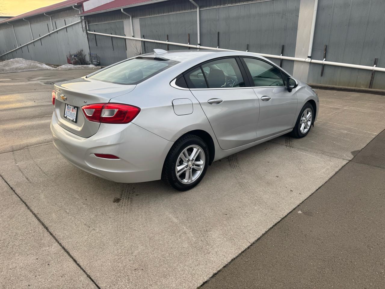 Chevrolet Cruze LT Auto 2017