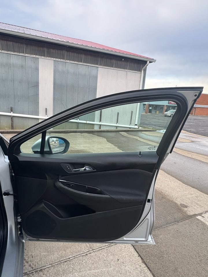 Chevrolet Cruze LT Auto 2017