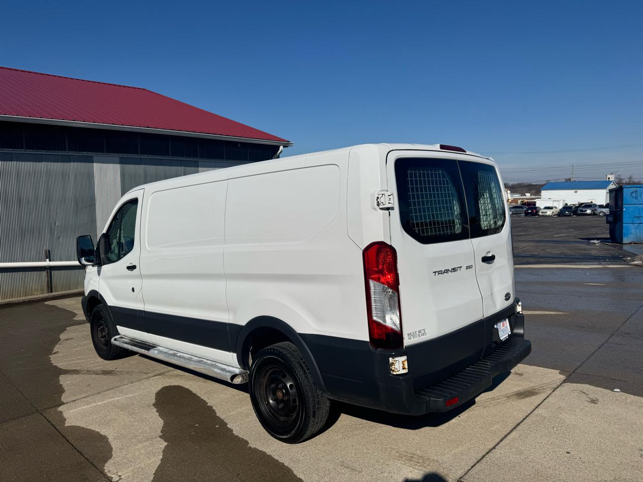 Ford Transit 250 Van Low Roof 60/40 Pass.130-in. WB 2015
