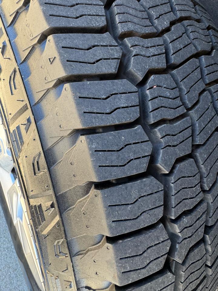 Chevrolet Suburban LT 4WD 2016