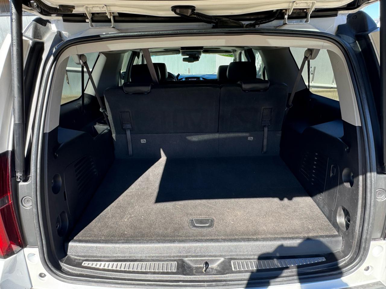 Chevrolet Suburban LT 4WD 2016