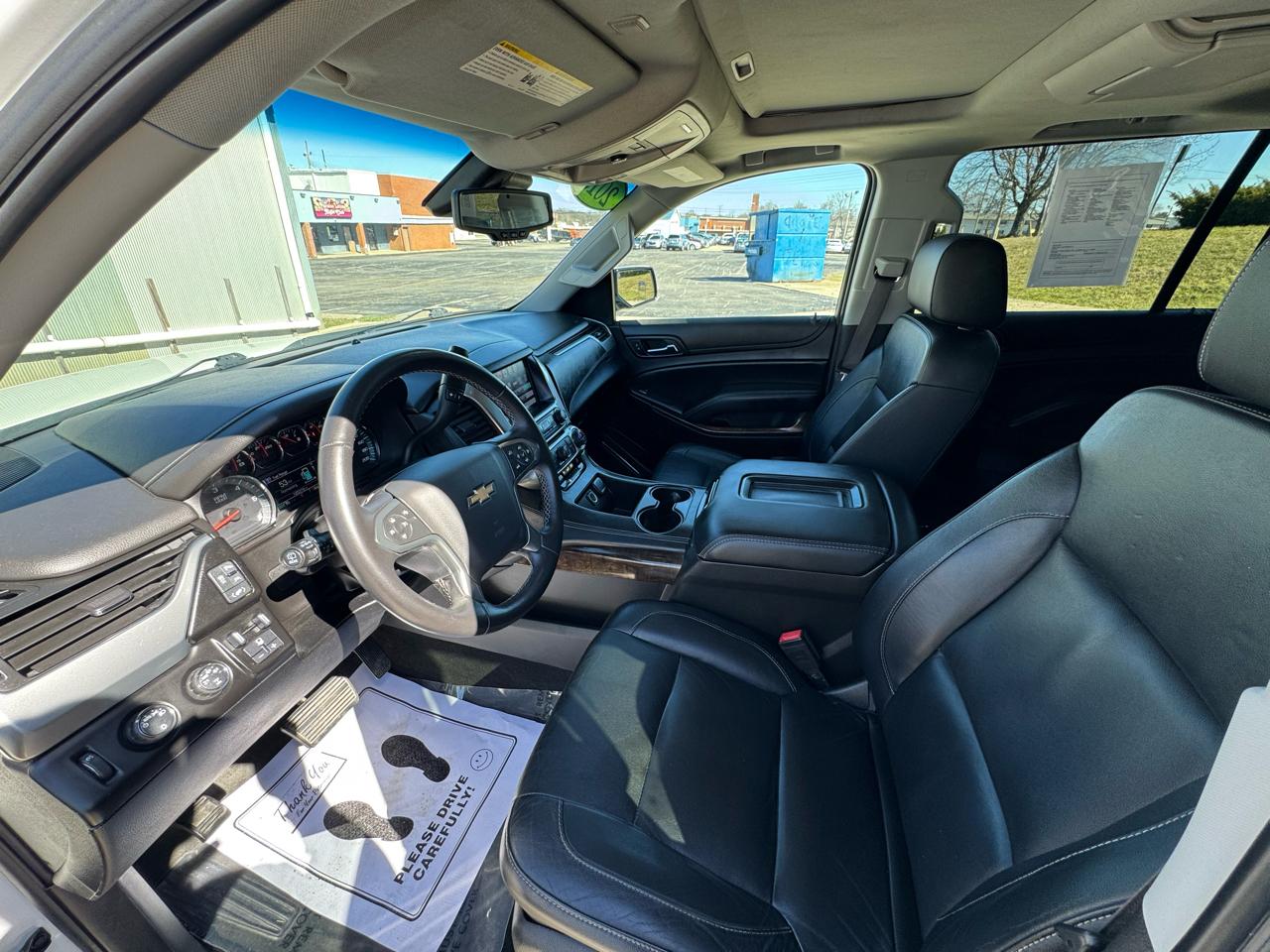 Chevrolet Suburban LT 4WD 2016