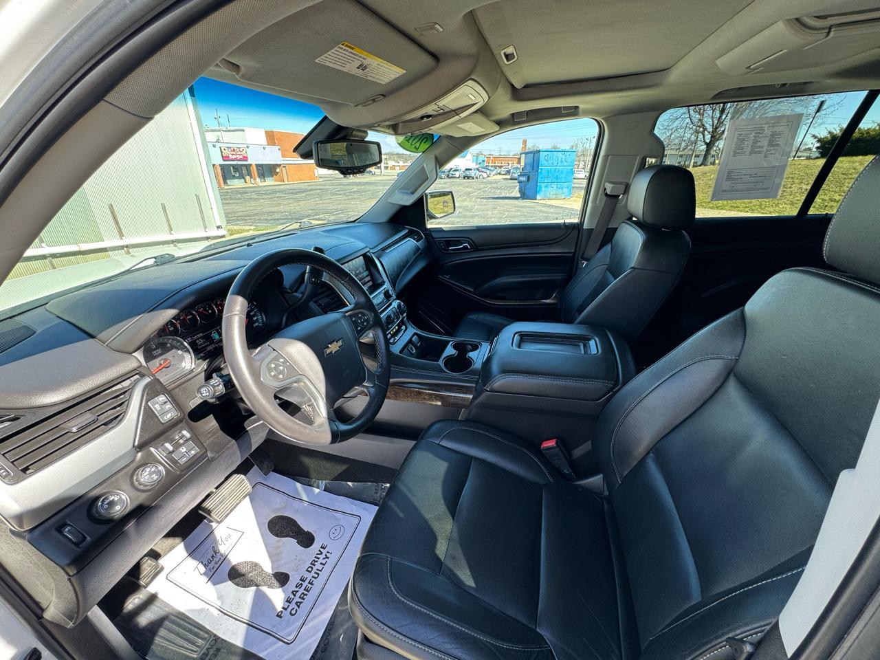 Chevrolet Suburban LT 4WD 2016