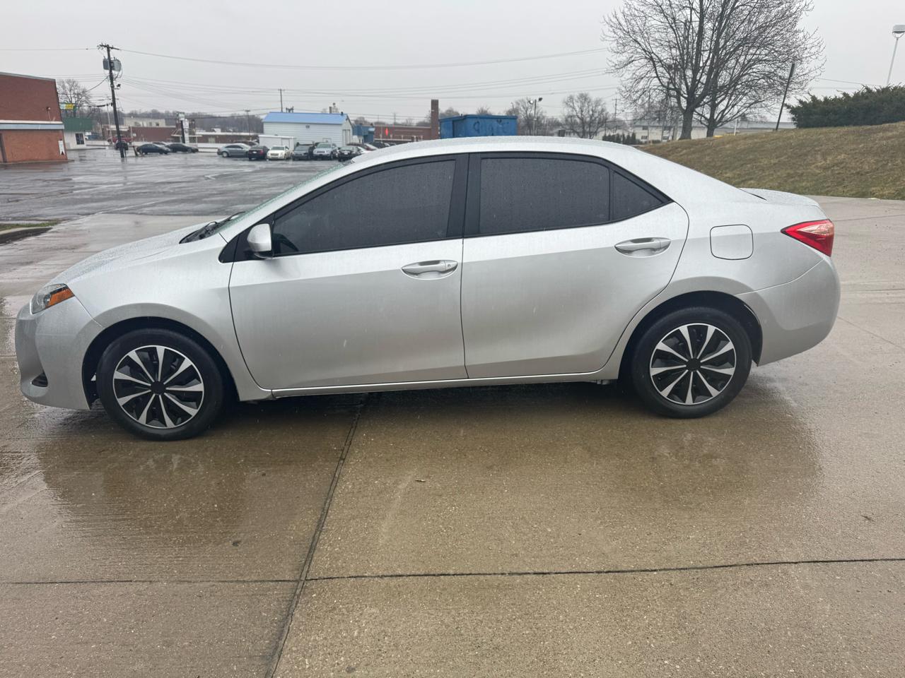 Toyota Corolla L CVT 2018