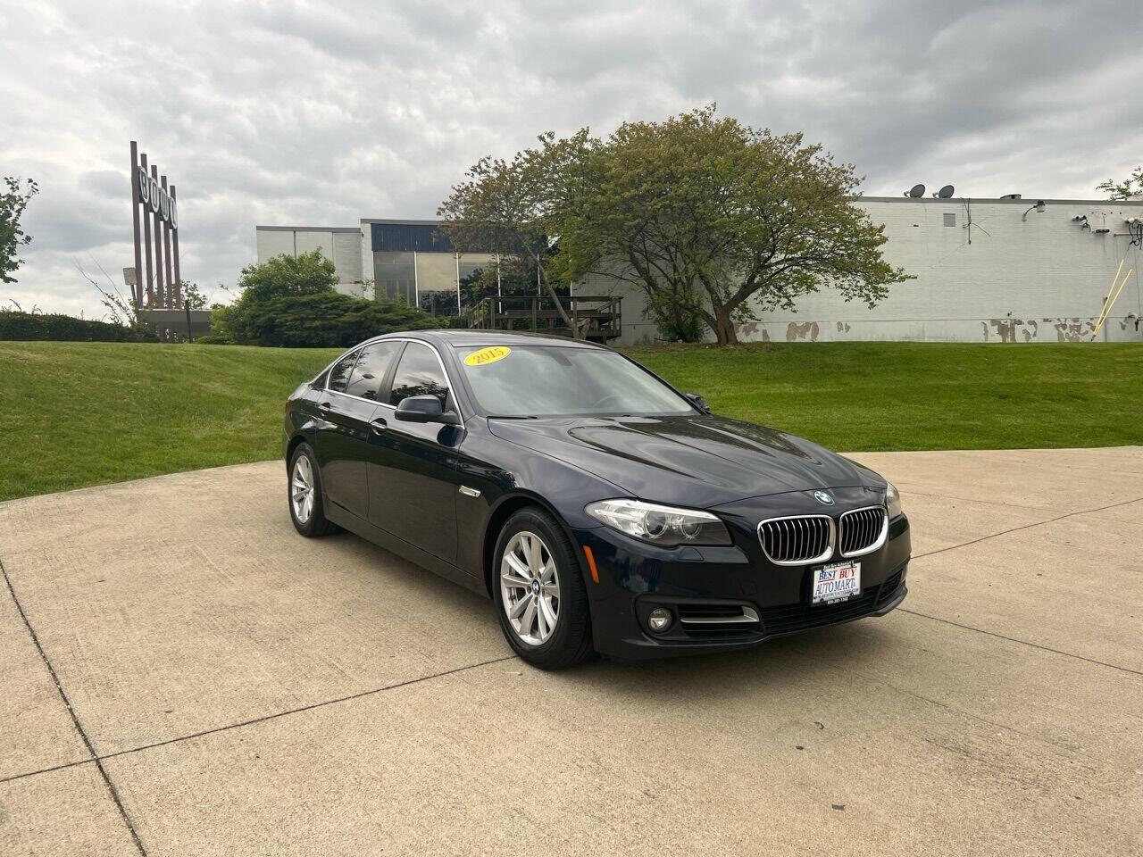 BMW 5-Series 528i 2015