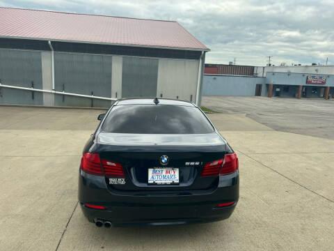 BMW 5-Series 528i 2015