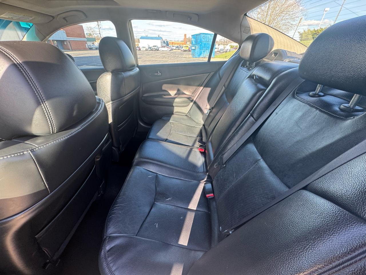 Nissan Maxima SV 2013