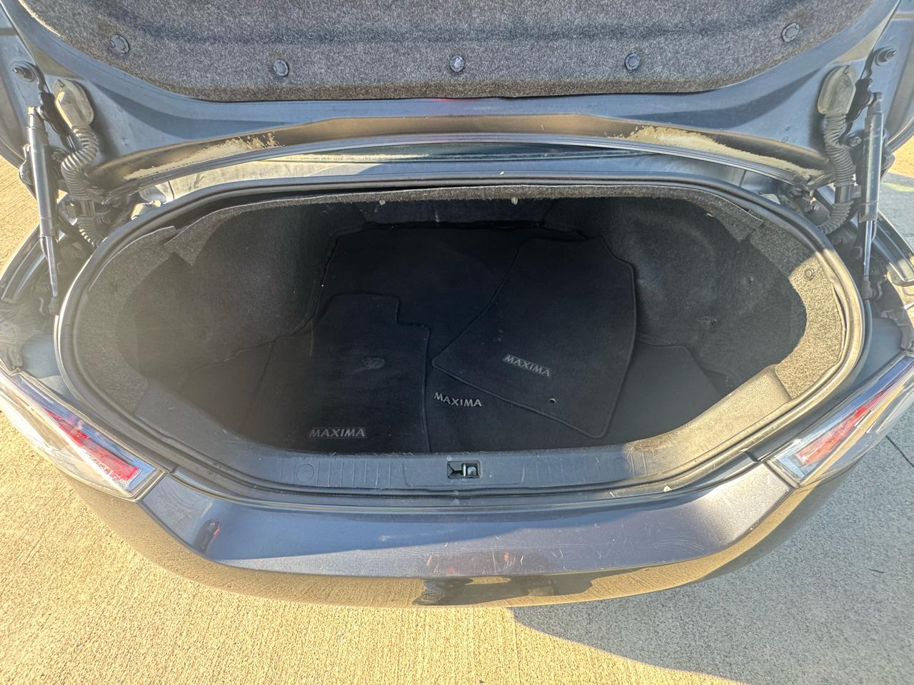 Nissan Maxima SV 2013