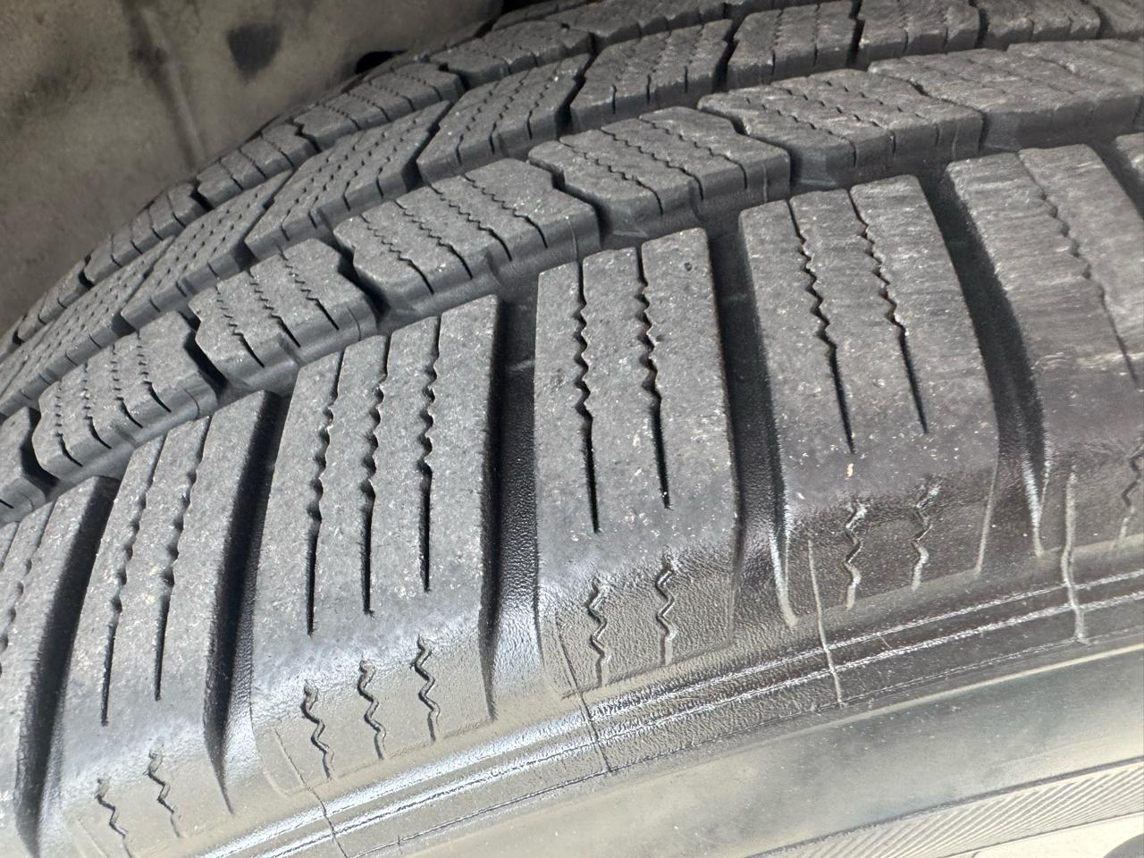 GMC Yukon Denali XL 4WD 2015