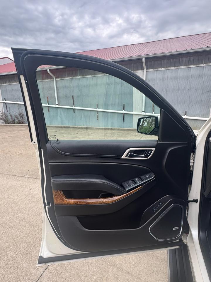 GMC Yukon Denali XL 4WD 2015