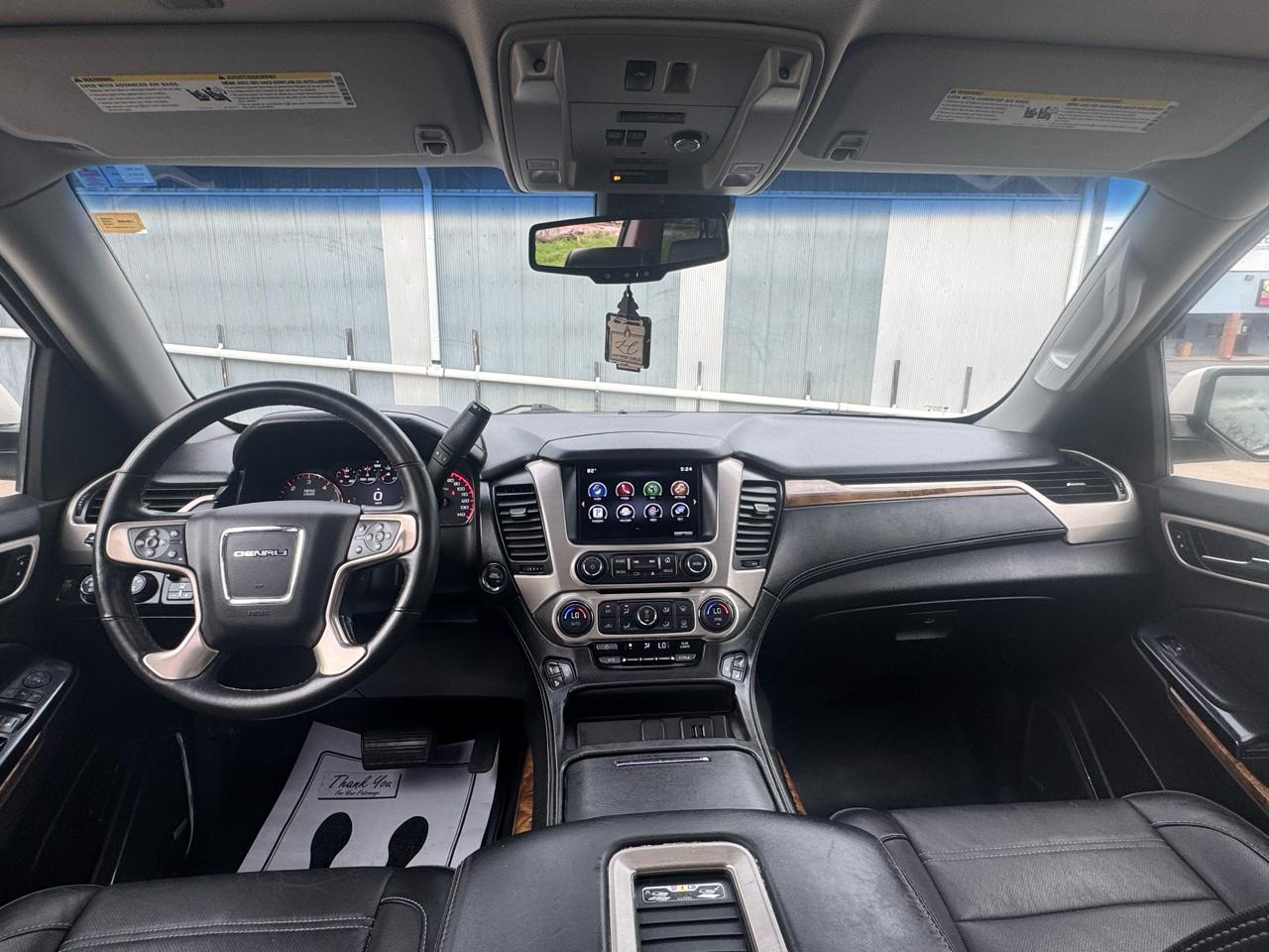 GMC Yukon Denali XL 4WD 2015