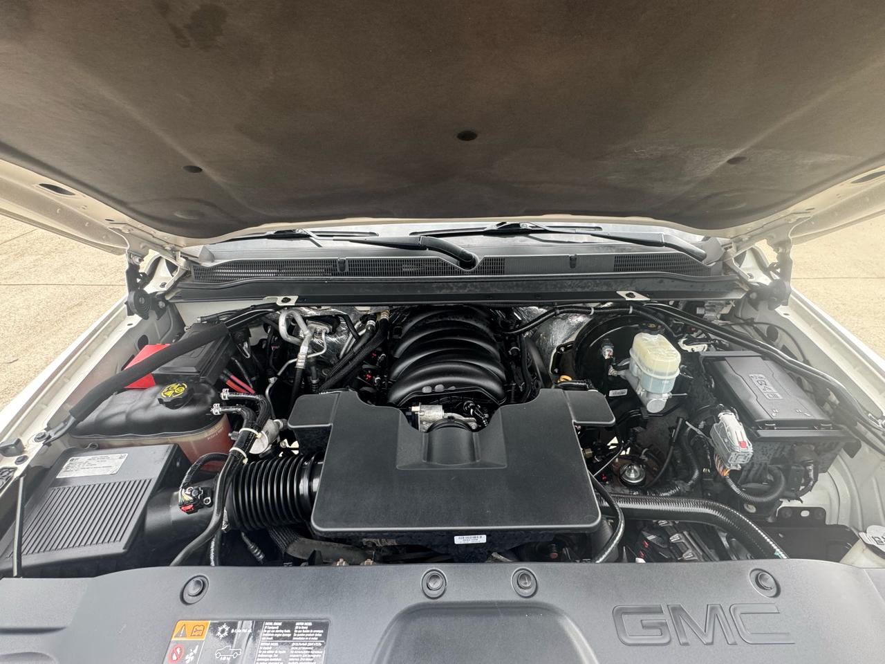 GMC Yukon Denali XL 4WD 2015