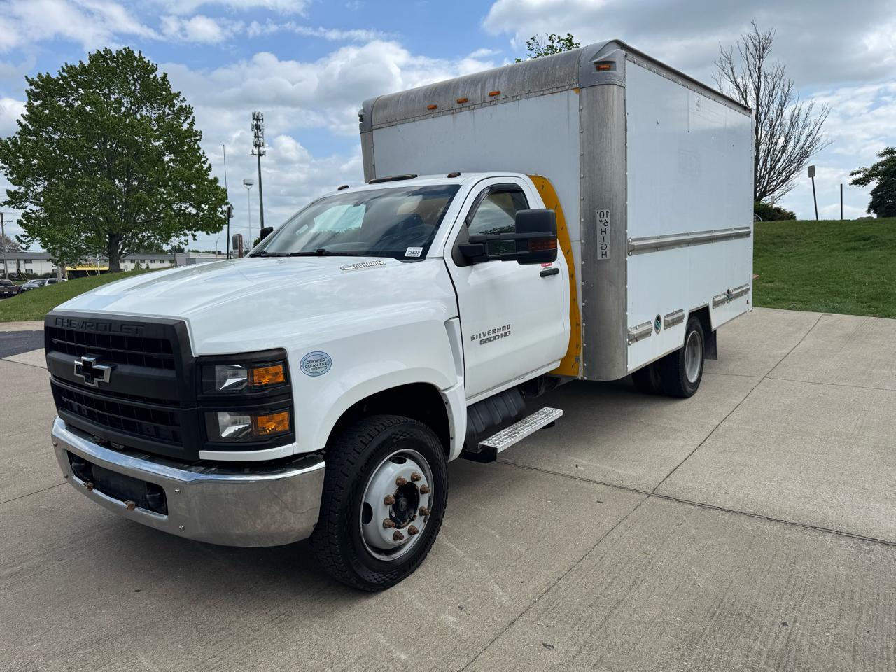 Chevrolet Silverado Medium Duty  2019