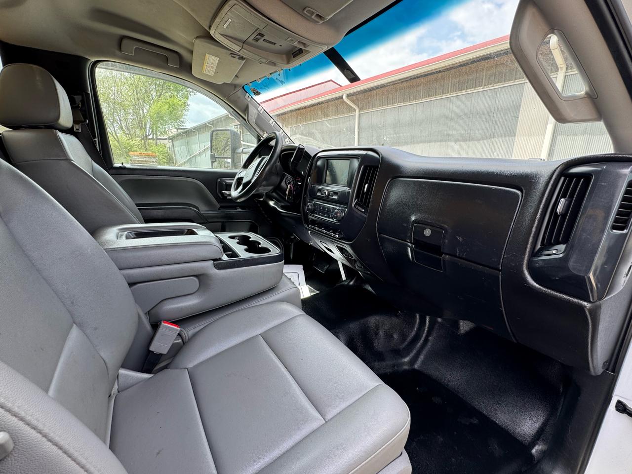 Chevrolet Silverado Medium Duty  2019