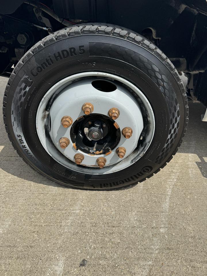 Chevrolet Silverado Medium Duty  2019