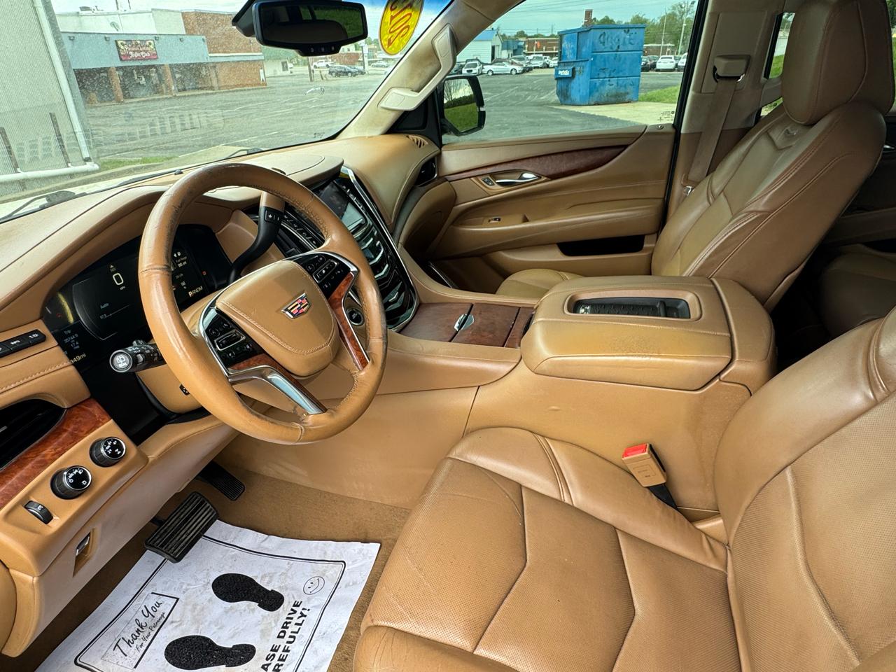 Cadillac Escalade Platinum 4WD 2015