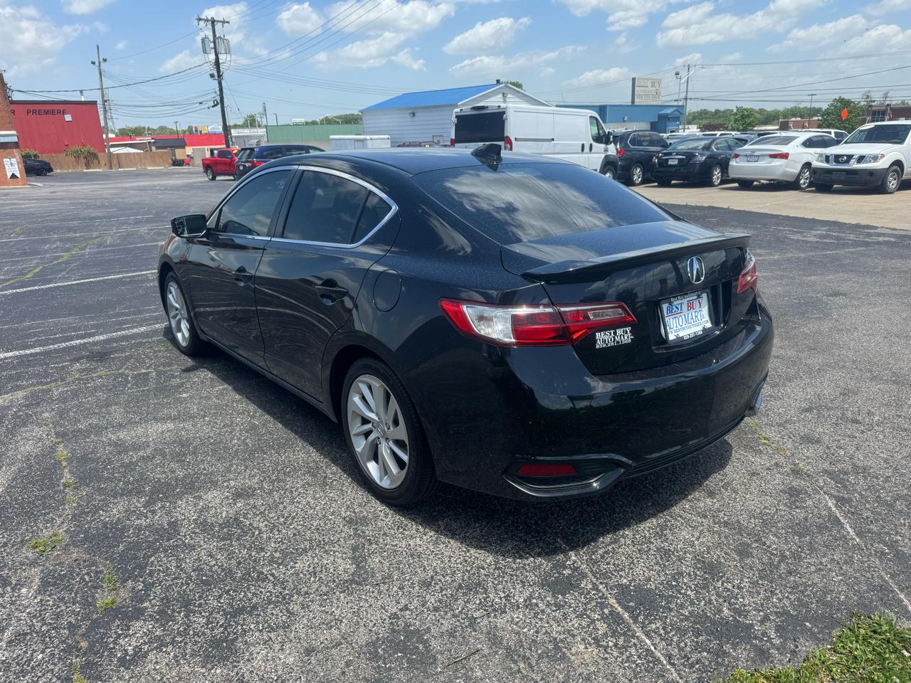 Acura ILX 8-Spd AT w/ Premium Package 2017