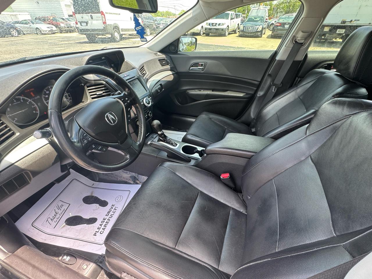 Acura ILX 8-Spd AT w/ Premium Package 2017