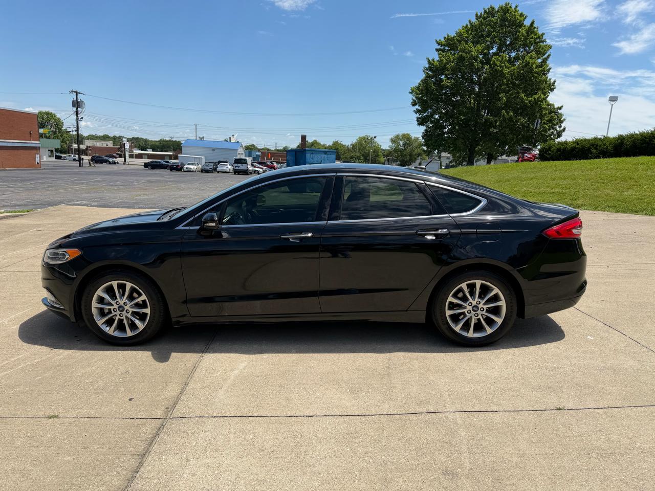 Ford Fusion SE 2017