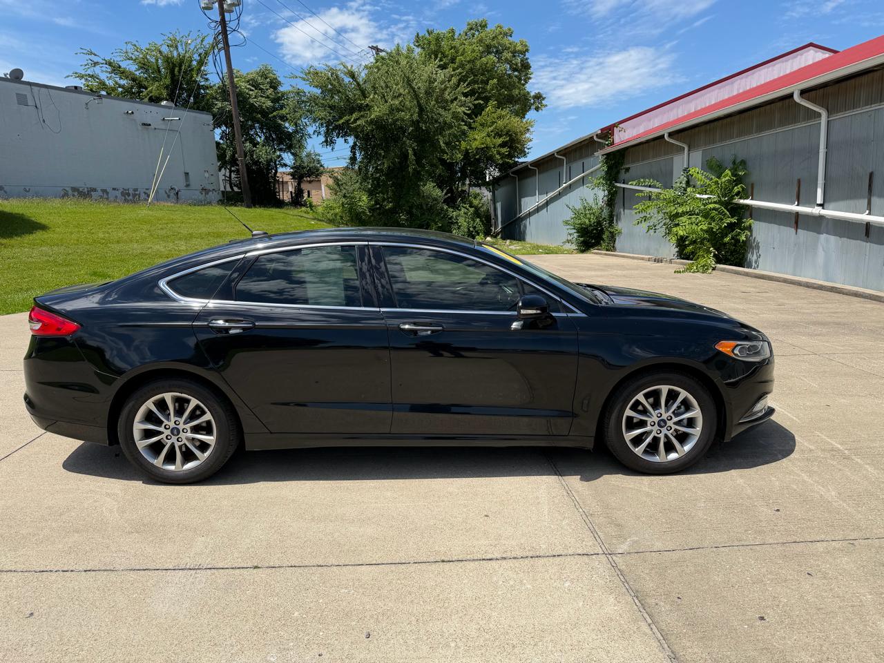 Ford Fusion SE 2017