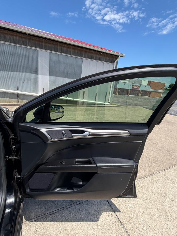 Ford Fusion SE 2017