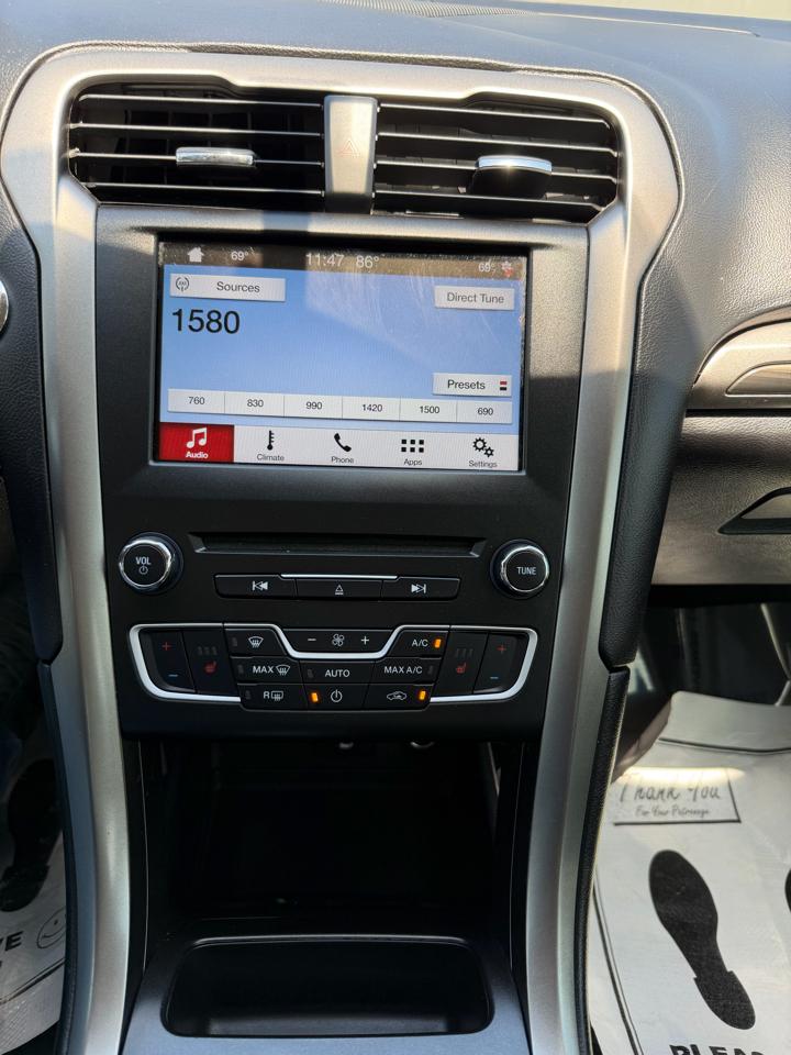 Ford Fusion SE 2017