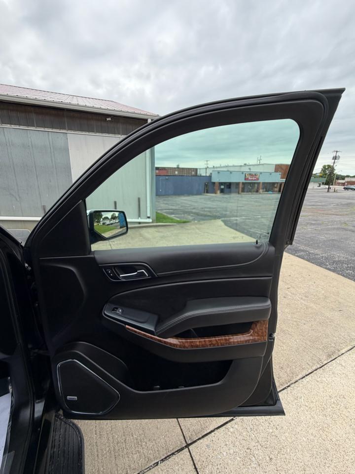 Chevrolet Suburban Premier 4WD 2019