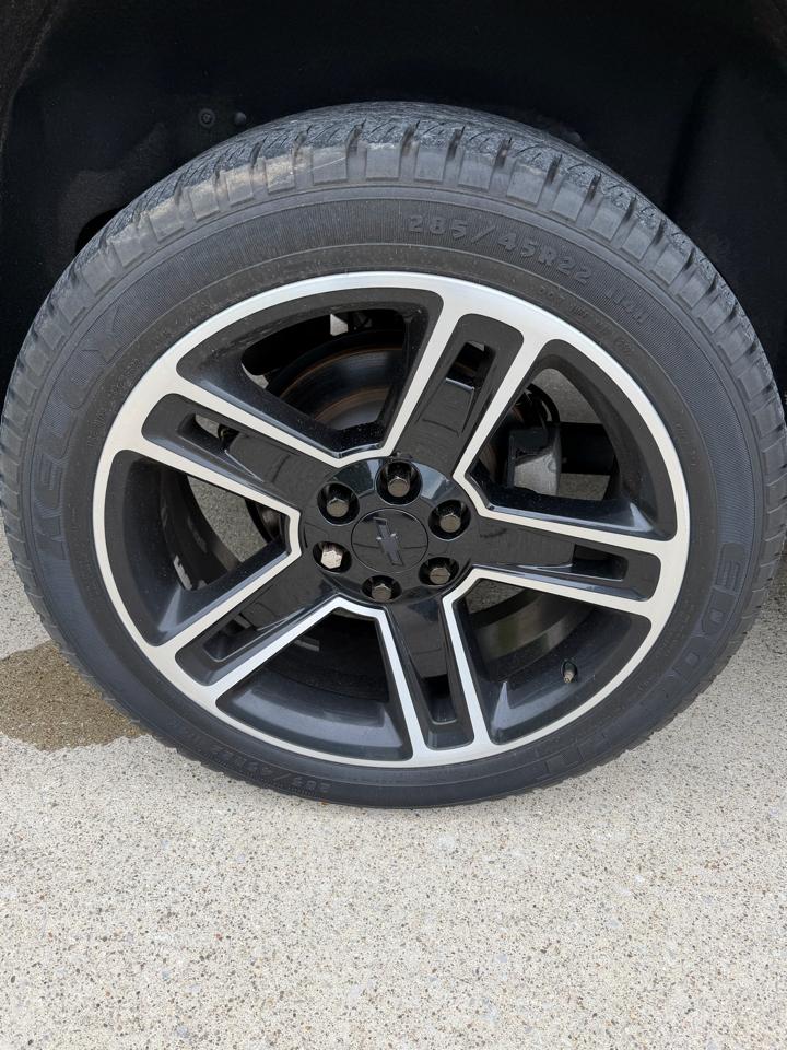 Chevrolet Suburban Premier 4WD 2019