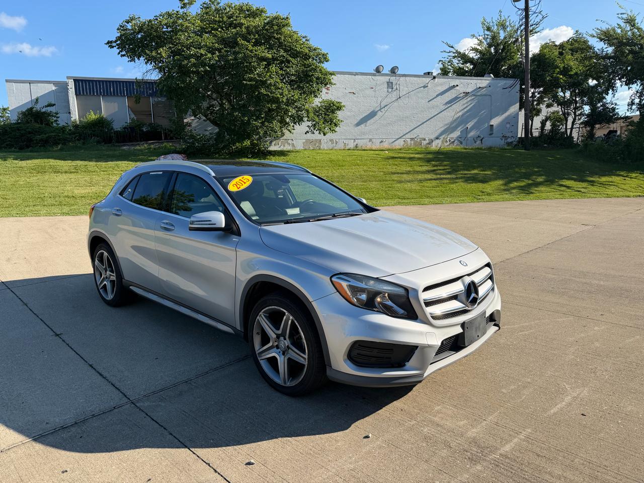 Mercedes-Benz GLA-Class GLA250 4MATIC 2015