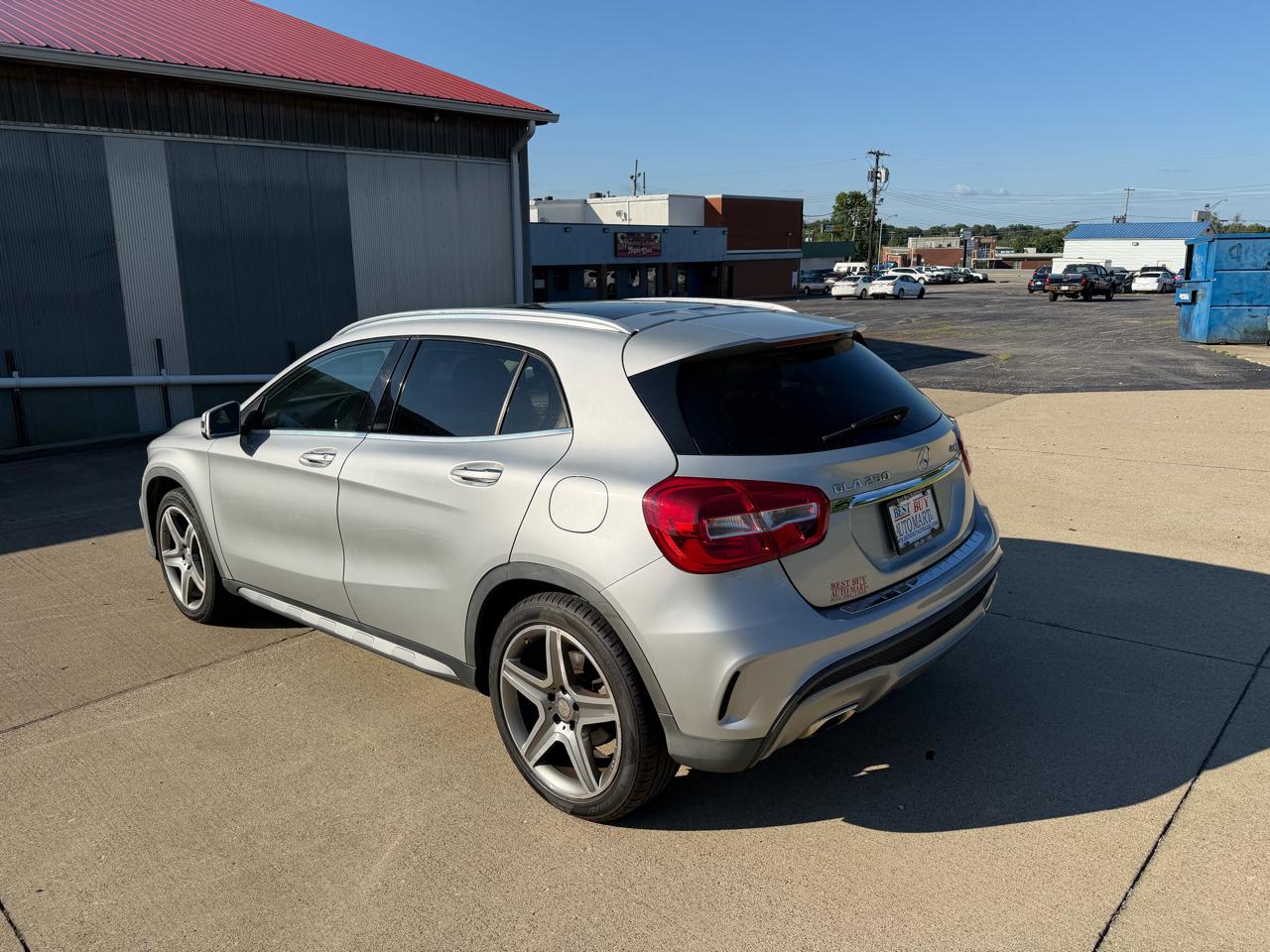 Mercedes-Benz GLA-Class GLA250 4MATIC 2015