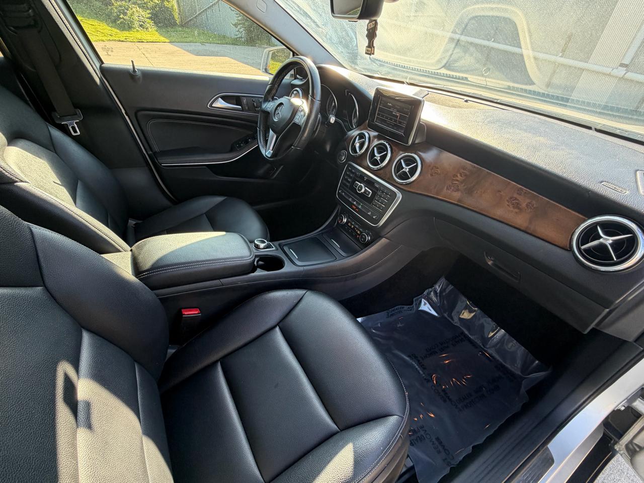Mercedes-Benz GLA-Class GLA250 4MATIC 2015