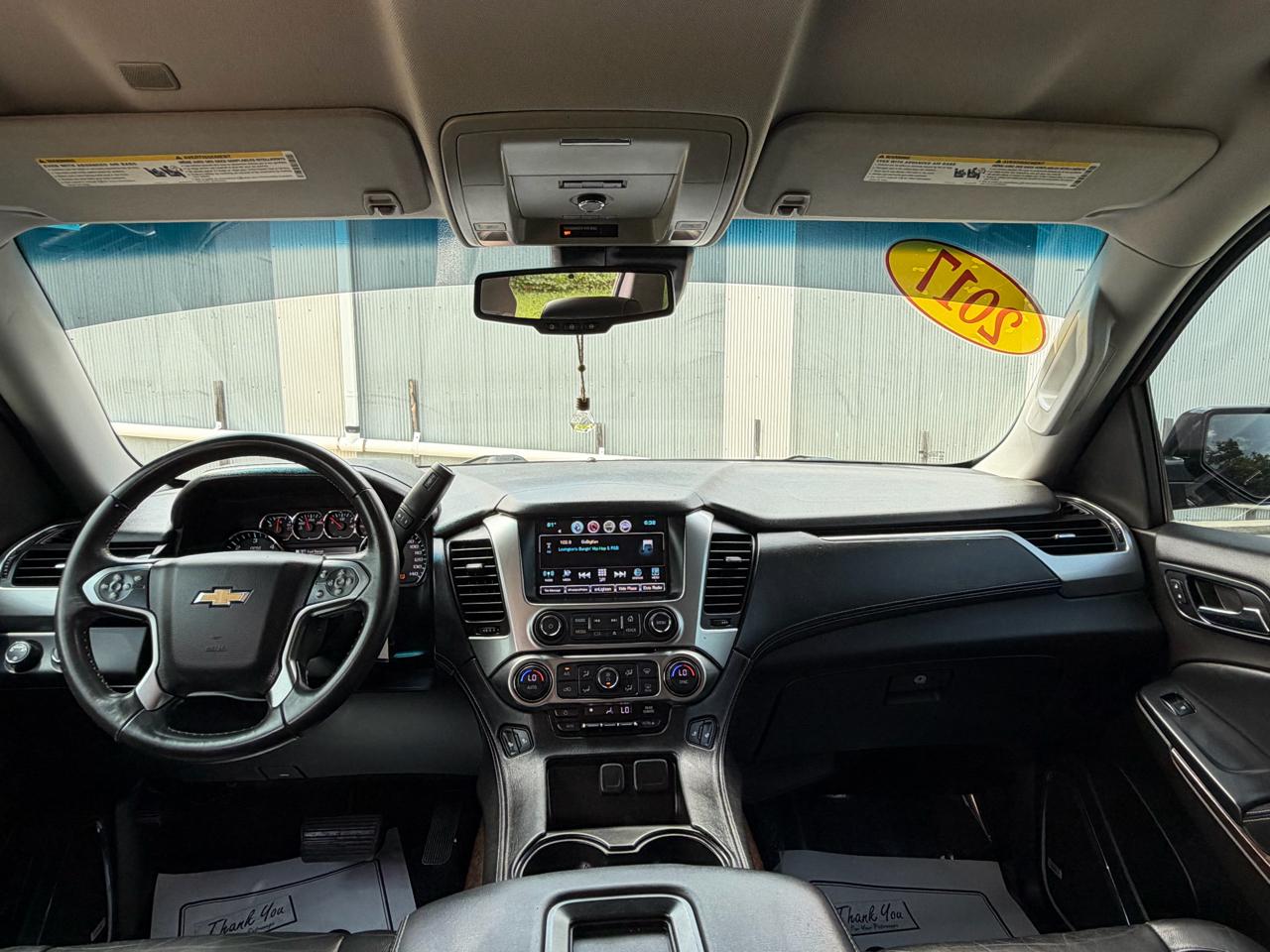 Chevrolet Suburban LT 4WD 2017