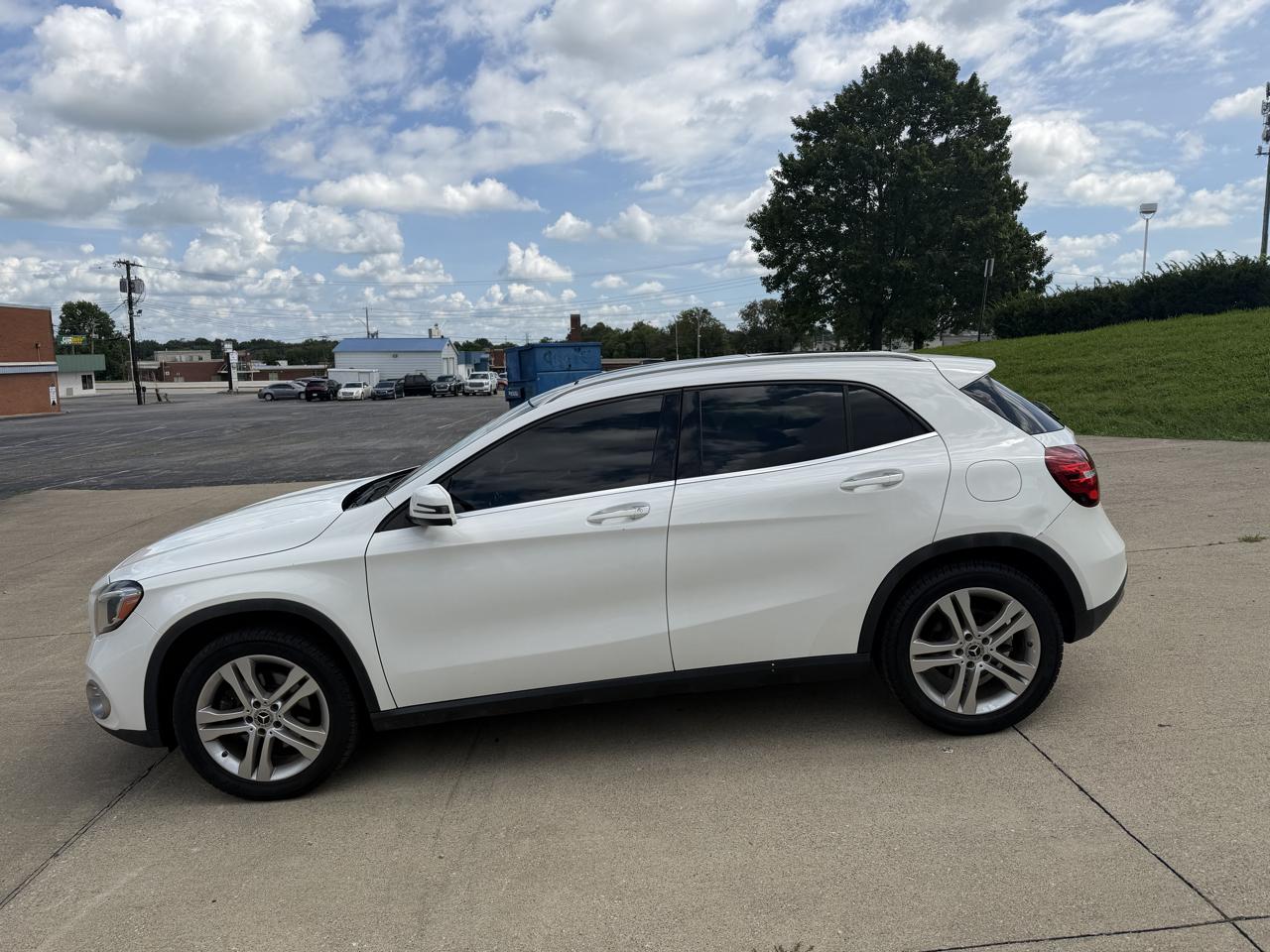 Mercedes-Benz GLA-Class GLA250 4MATIC 2019