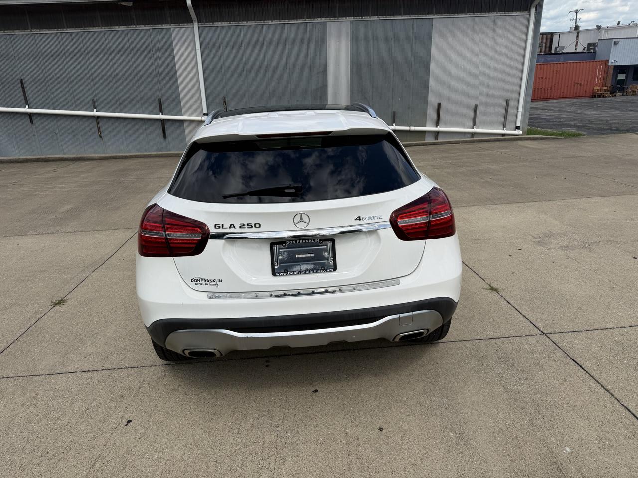 Mercedes-Benz GLA-Class GLA250 4MATIC 2019