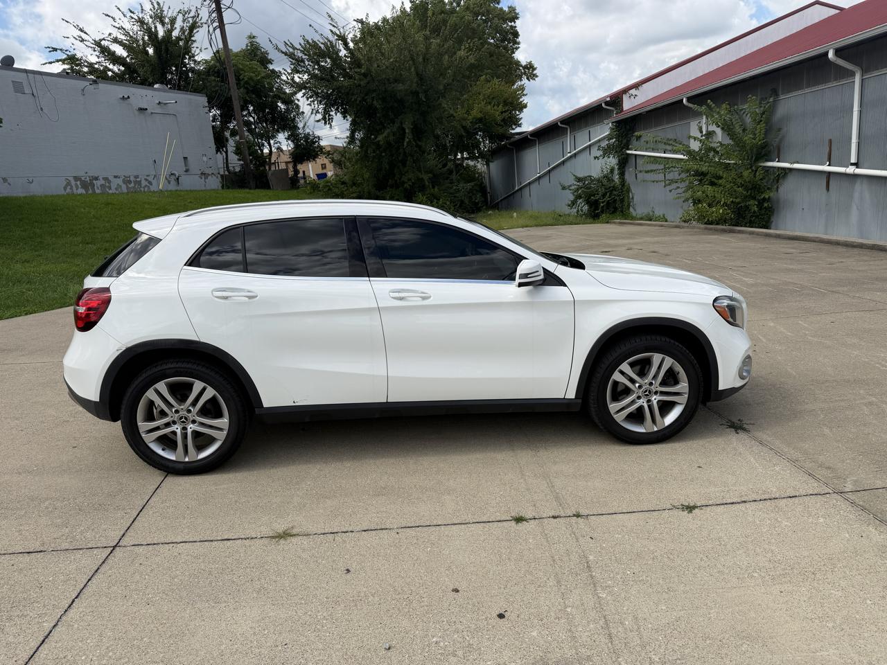 Mercedes-Benz GLA-Class GLA250 4MATIC 2019