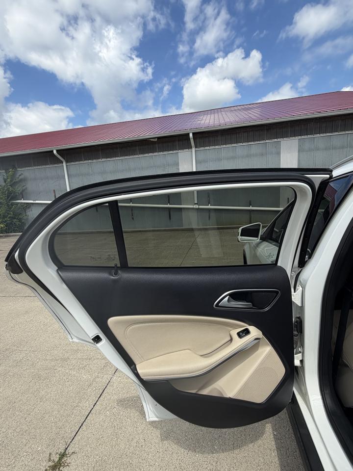 Mercedes-Benz GLA-Class GLA250 4MATIC 2019