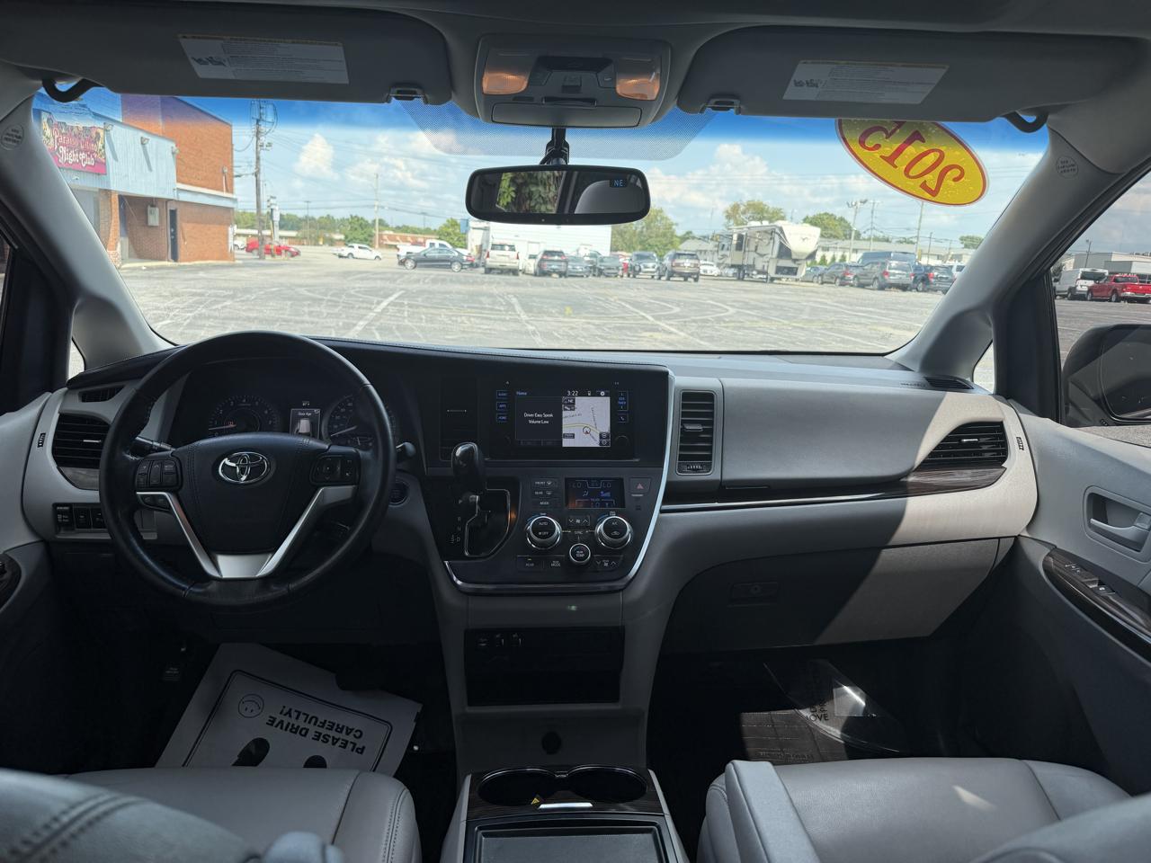 Toyota Sienna XLE FWD 8-Passenger V6 2015