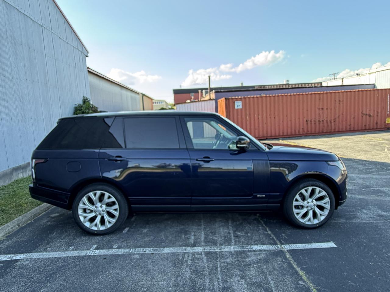 Land Rover Range Rover Supercharged LWB 2019