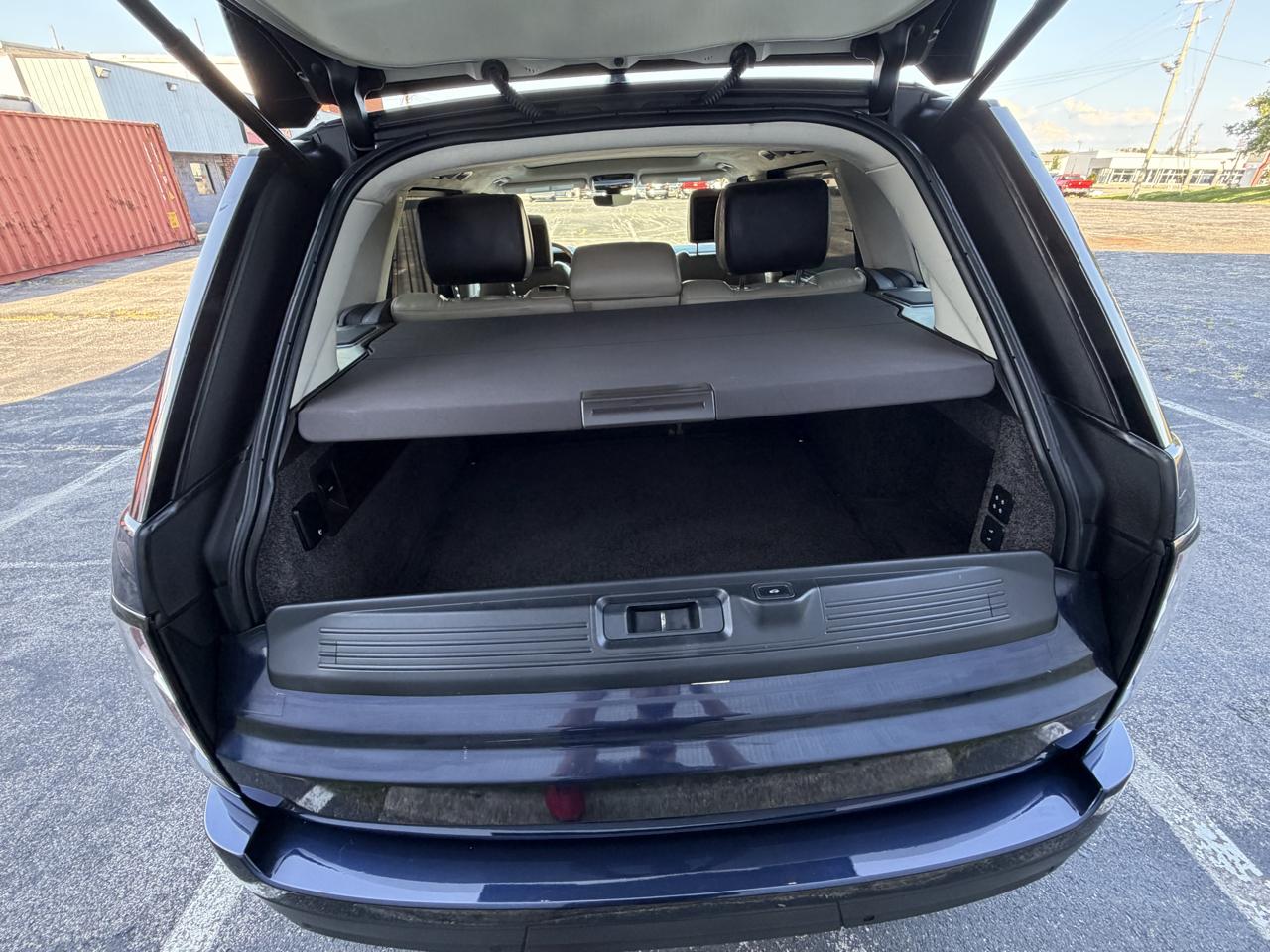 Land Rover Range Rover Supercharged LWB 2019