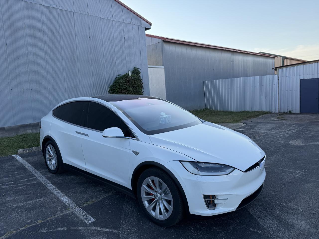 2016 Tesla Model X P90D
