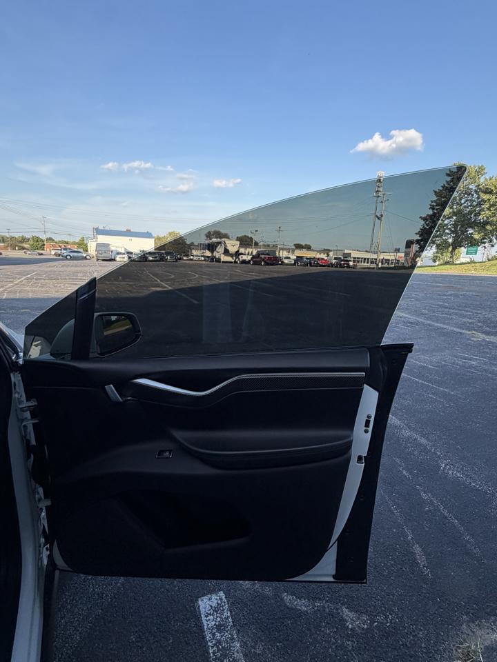 Tesla Model X P90D 2016