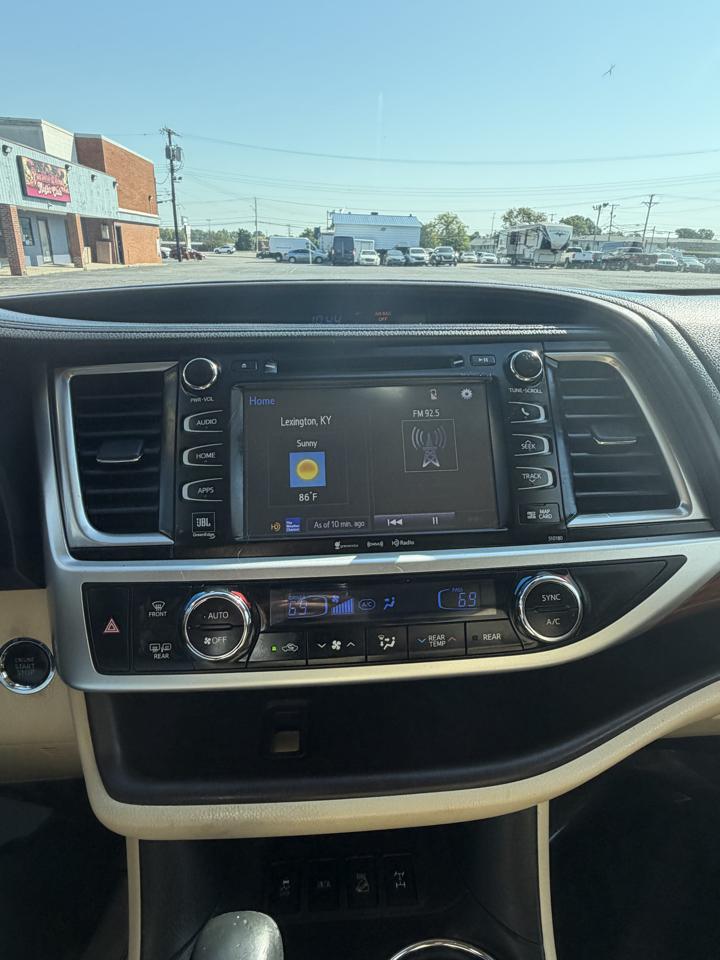 Toyota Highlander Limited AWD V6 2018