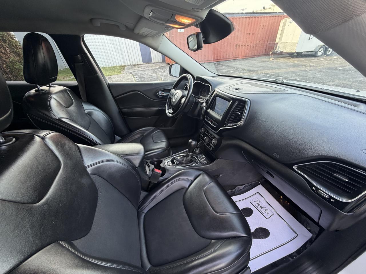 Jeep Cherokee Latitude Plus 4WD 2021