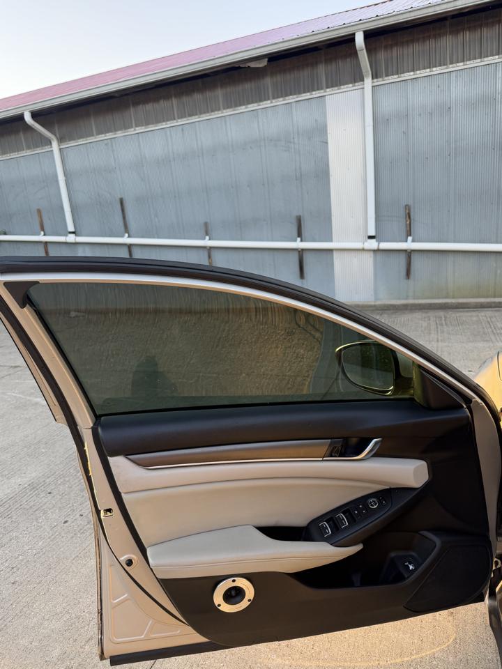 Honda Accord LX CVT 2018